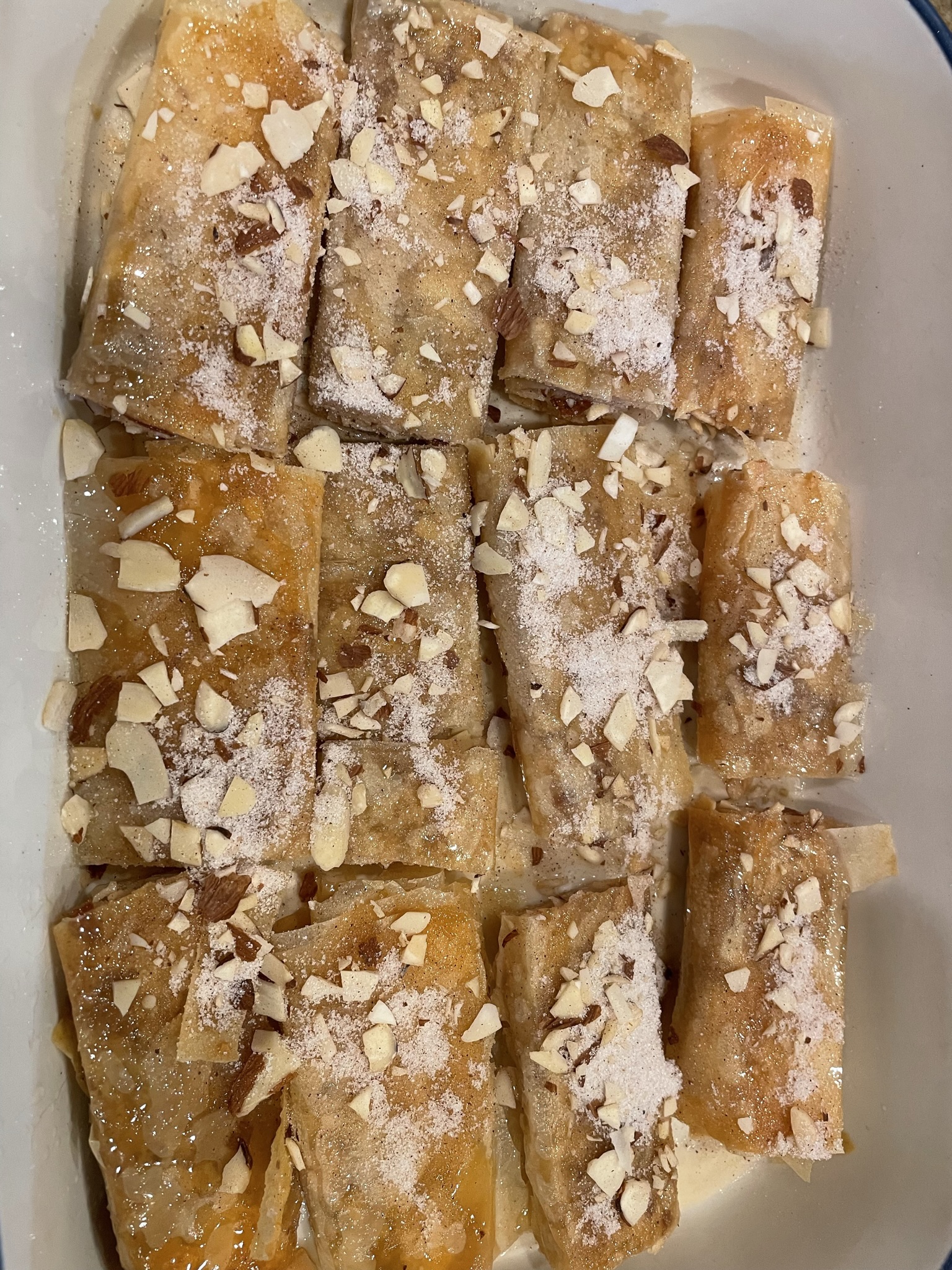 Phyllo Honey-Cinnamon Rollups